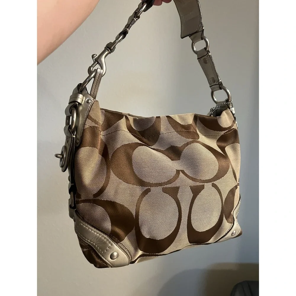 y2k‎ Coach Carly brown/tan signature canvas handbag with silver hardware Medium